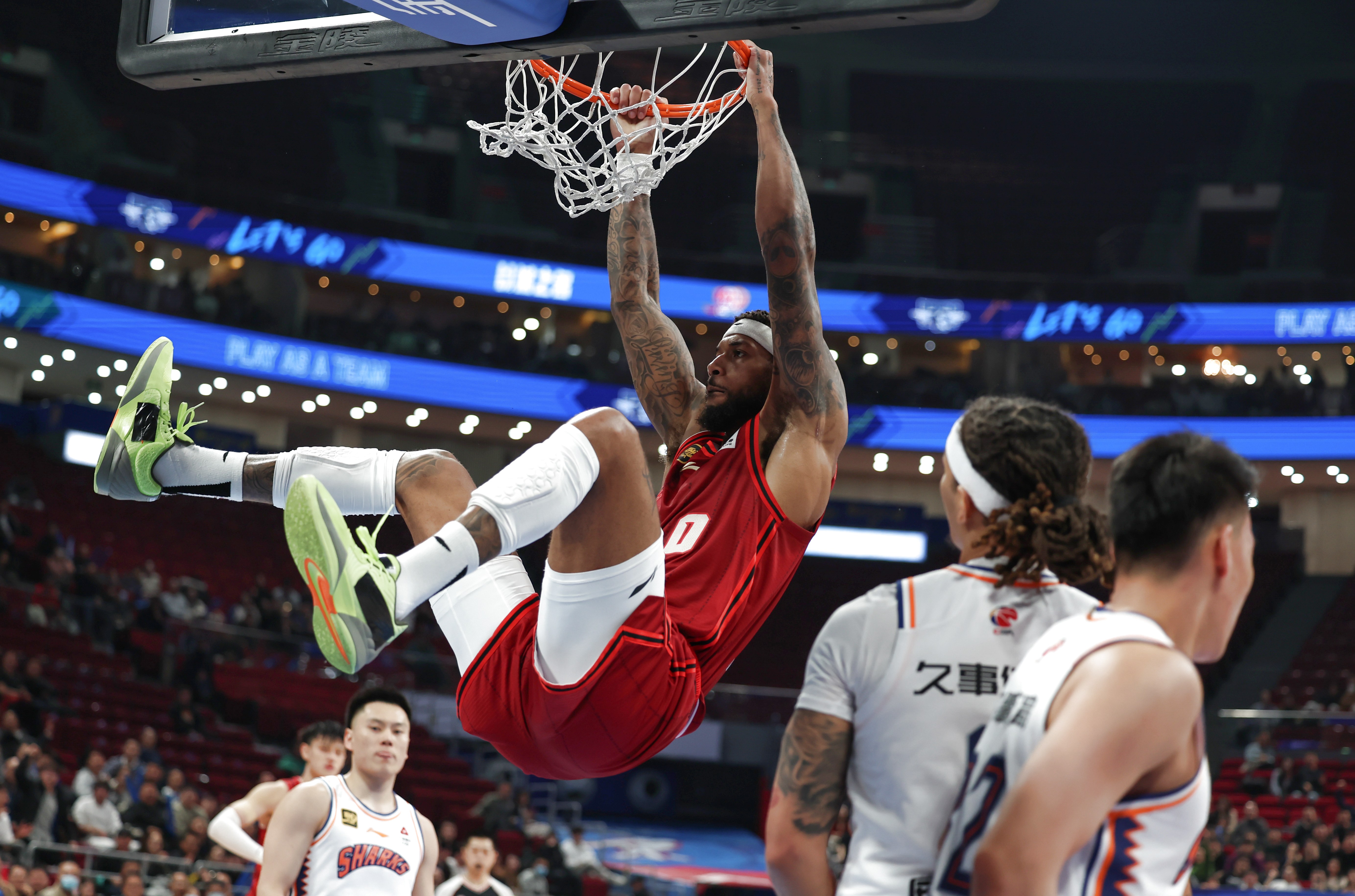 今晚CBA常规赛焦点战，摩纳哥遗憾出局，底气十足，训练强度明显提升(摩纳哥vs洛里昂比赛结果)